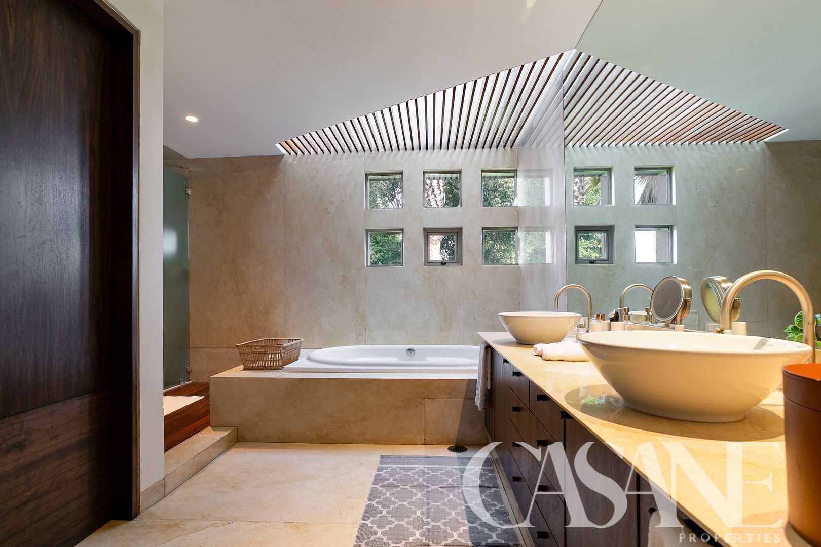 CASA LOMAS MA-12.jpg