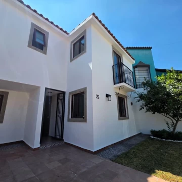 Casa en privada en venta en Metepec | A 5 minutos a pie de la estación del tren