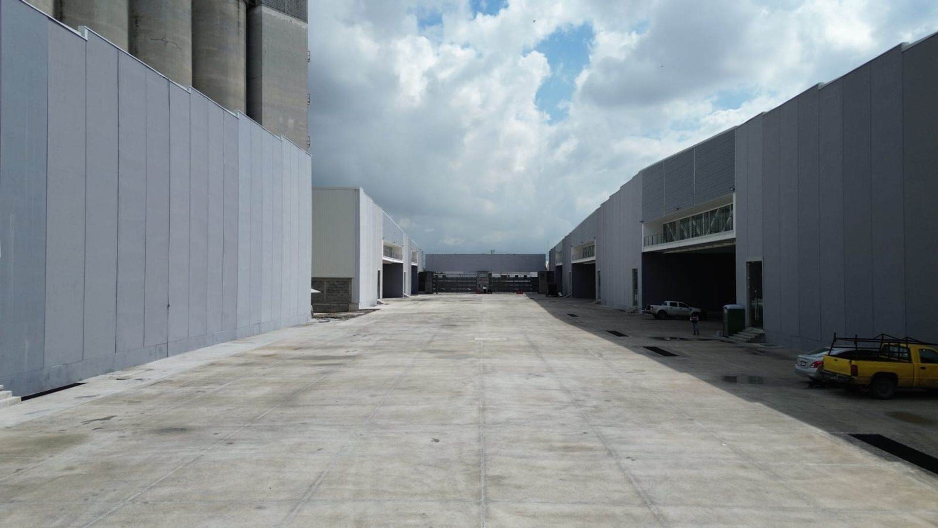 4fa33707-30b6-4bd2-8687-dfd895f777c2.jpeg