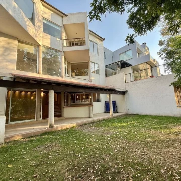 CASA EN VENTA EN LOMAS DE LA HERRADURA
