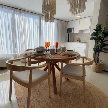 Departamento en venta en Pinos Tower a 1 cuadra del Malecón 