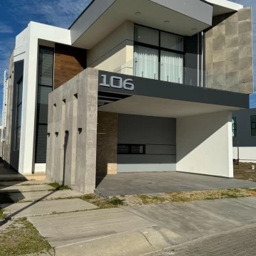 Casa en venta en Paraiso Marina 4 Recámaras