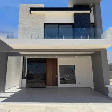 Casa en venta en Fraccionamiento Sábalo Cerritos 4 Recámaras