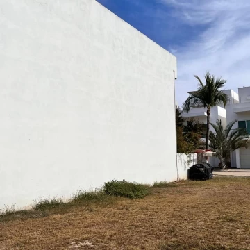 Terreno Residencial en venta en Fraccionamiento Cerritos Resort