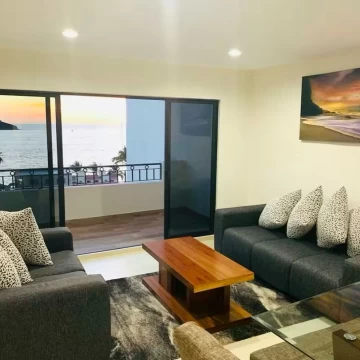 Departamento en venta en Zona Dorada 3 Recámaras