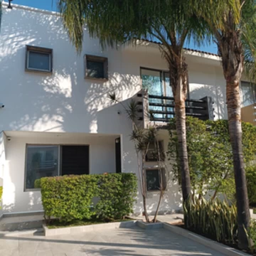 Residencia en Venta en Privanza Camino Real – 4 Recámaras y Amplios Espacios Residencia en Venta en Privanza Camino Real – 4 Recámaras y Amplios Espacios