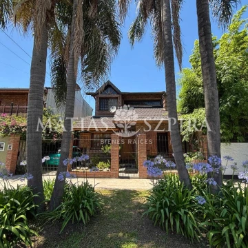 Casa en venta Ituzaingo Norte 5 ambientes