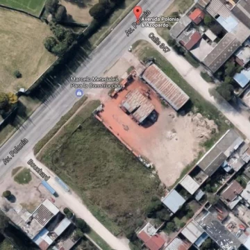 Venta Lote en esquina de 4039 m² sobre Av. Polonia en De la Plaza Fortunato