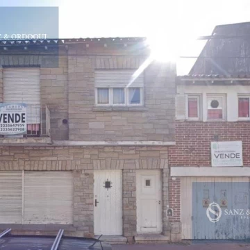 Venta PH diez ambientes con servicios básicos en Plaza Peralta Ramos, Mar del Plata