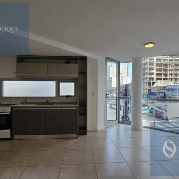 Venta Departamento dos ambientes con balcón en Plaza Mitre, Mar del Plata