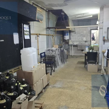 Venta Local comercial 45 m² en Centro · orientación sudeste en Plaza Colón