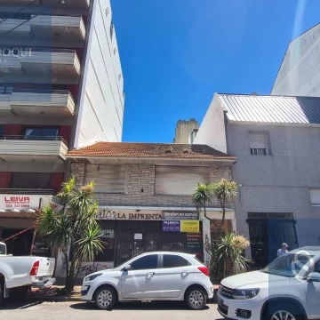 Venta Lote 436 m² en La Perla · a 350 metros de la Peatonal San Martín