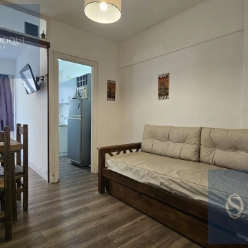 Venta Departamento monoambiente en piso alto cerca de Plaza Colón en Centro