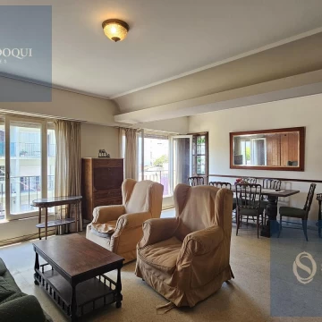 Venta Departamento tres ambientes al frente con balcón en Centro, Mar del Plata