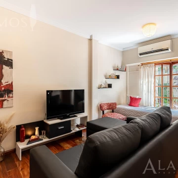 VENTA CASA 5 AMBIENTES EN RAMOS MEJIA TRIPLEX APTO CREDITO