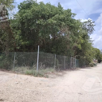 Terreno en Venta en  Alamos 2 Cancun