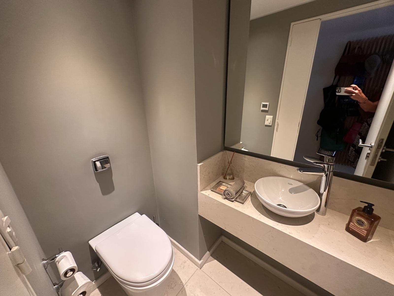 TOILETTE DE RECEPCION