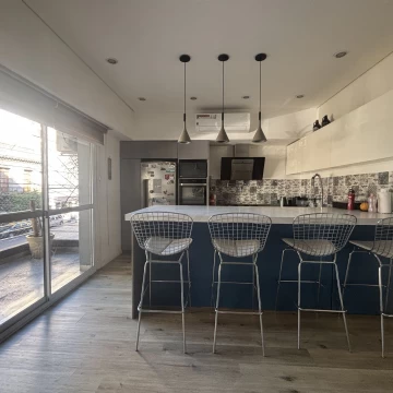 VENTA DEPARTAMENTO 5 AMBIENTES , BOEDO