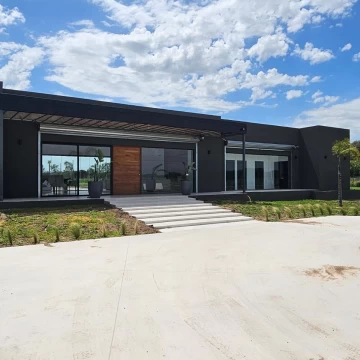 Casa en venta Mercedes 4 ambientes