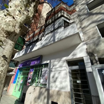 Departamento en venta Flores 7 ambientes