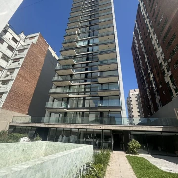 VENTA TRES AMBIENTES FULL AMENITIES