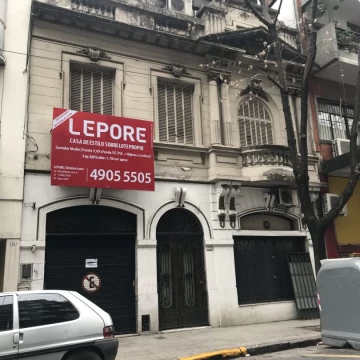 Casa en venta Flores 7 ambientes