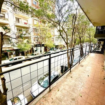 4 AMB CON DEPENDENCIA Y PATIO. APTO CREDITO
