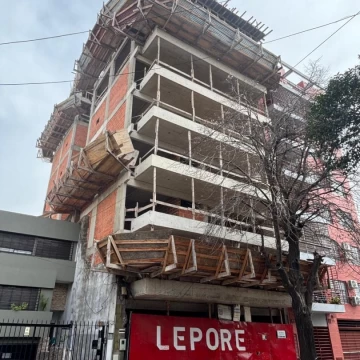 VENTA DE DEPARTAMENTO DE 3 AMBIENTES EN FLORESTA