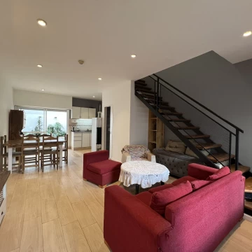 VENTA CASA DE 4 AMBIENTES EN PARQUE AVELLANEDA CAPITAL FEDERAL