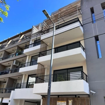 VENTA DOS AMB AMPLIOS APTO CREDITO SAAVEDRA