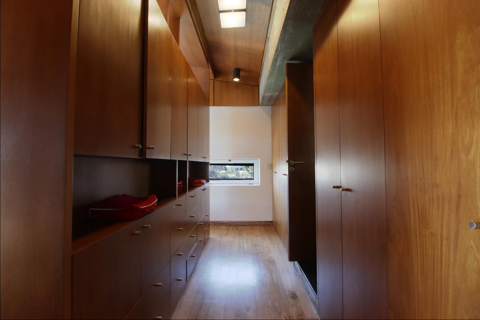 vestidor de la master suite