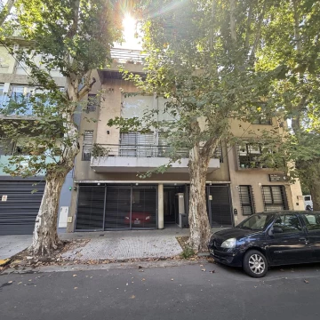VENTA DEPARTAMENTO 3 AMB. JARDIN TERRAZA COCHERA EN SAAVEDRA