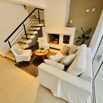 Alquiler Temporada Manantiales 3 dormitorio, con parrillero y terraza superior