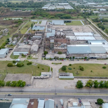 ALQUILER - DEPÓSITO - LA PLATA - 8000 m2