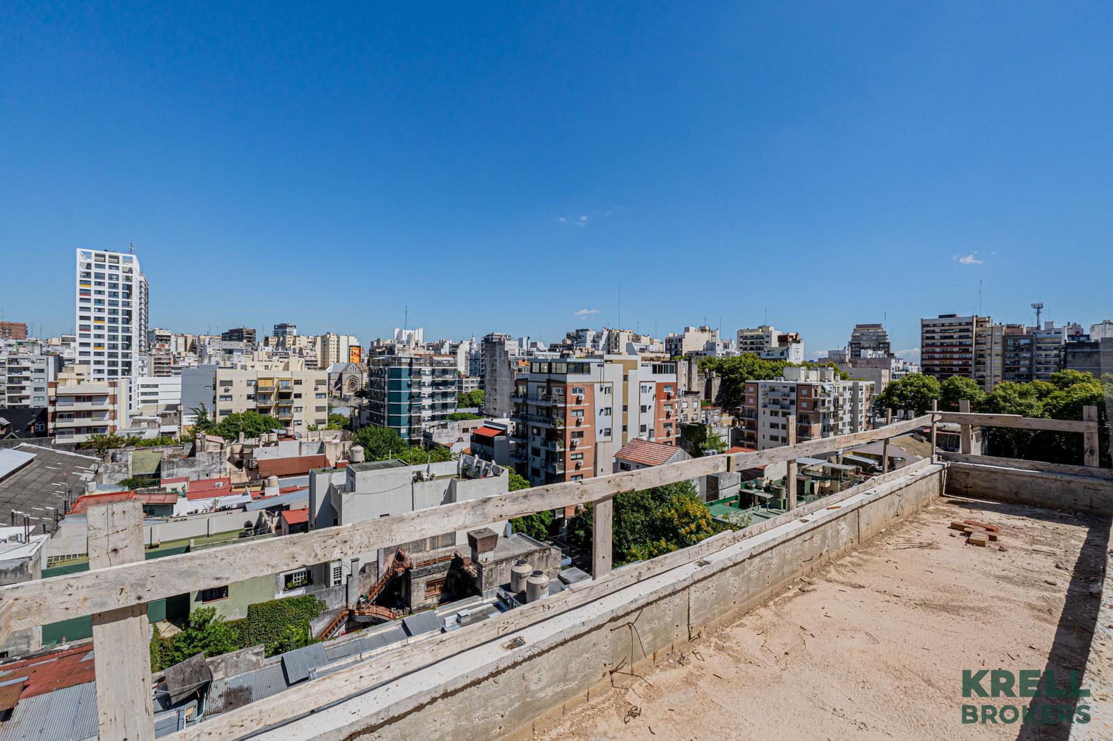 Departamento dúplex de 4 ambientes con dos terrazas en Venta en Almagro