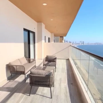 Departamento en venta sobre el Malecón de Mazatlán 2 Recámaras
