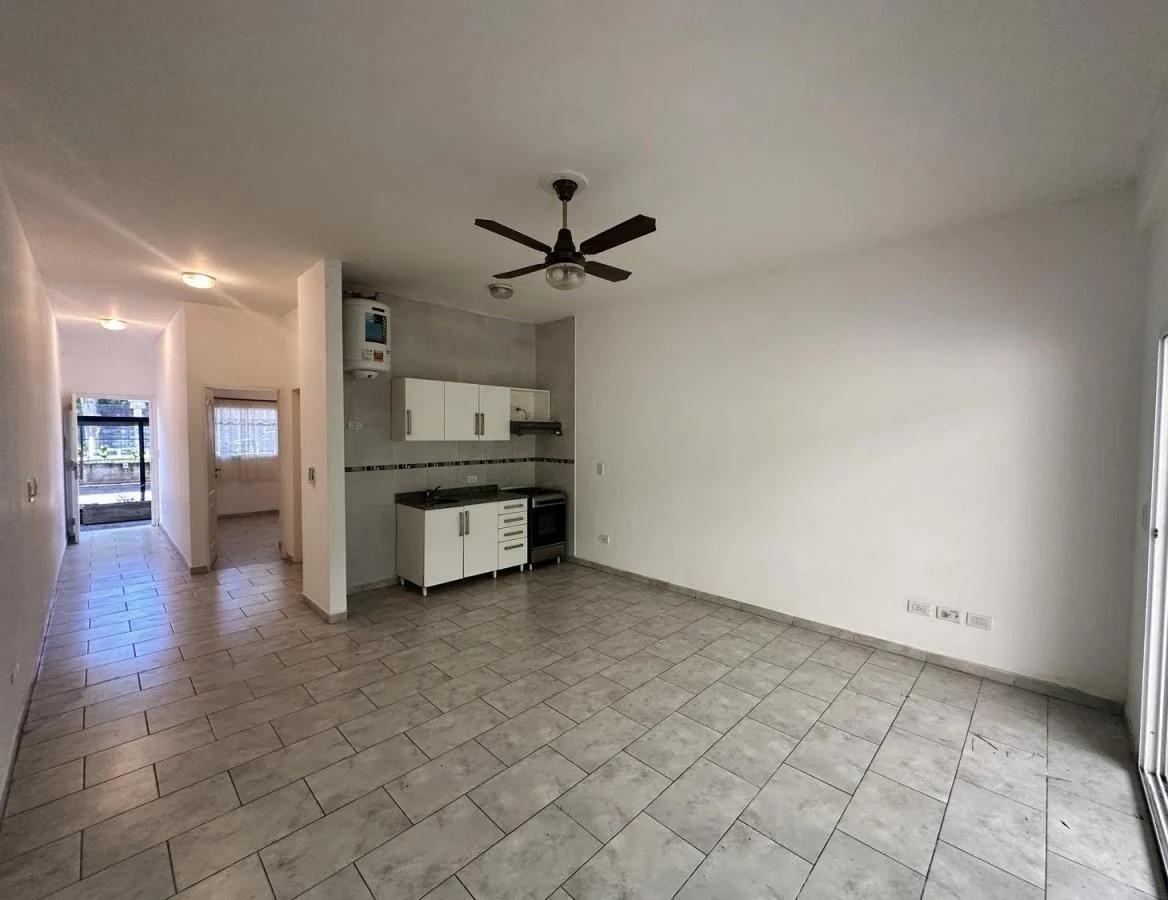 Departamento en Manuel Alberti 2 AMB PB con JARDIN APTO CREDITO - 4