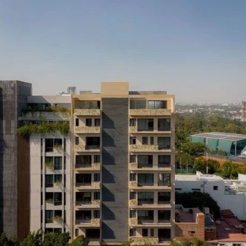 Departamento en venta en Country Club de 2 pisos
