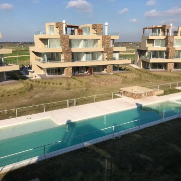 Venta tríplex 3 ambientes c/ terraza con RENTA - Las Piedras - Castaños - Nordelta - Tigre