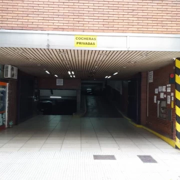 Cochera en venta San Nicolás 
