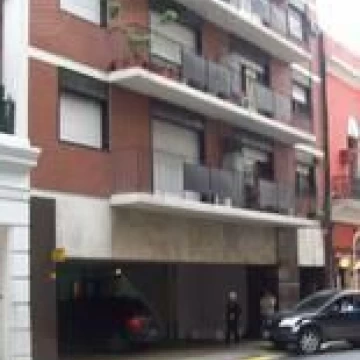 Cochera en venta Catalinas 
