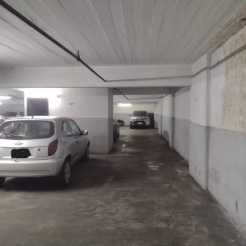 Cochera en venta Barrio Norte 