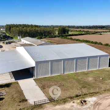 4 Naves Industriales en Alquiler de 1290 m2 c/u. Zona Industrial de Zárate