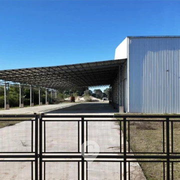 Nave Industrial en Alquiler de 5150 m2. Zona Industrial de Zárate