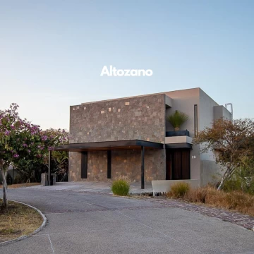 Casa en venta en Altozano el Nuevo Queretaro