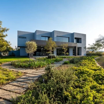 Residencia en venta frente al campo de golf Las Lomas 