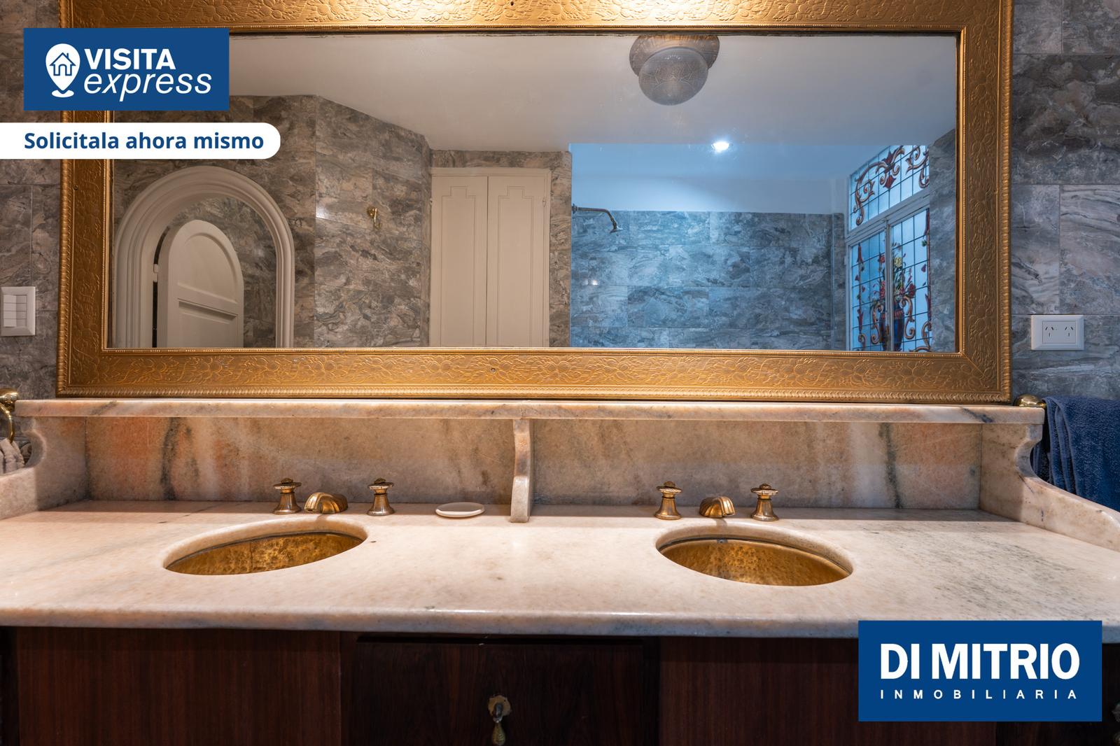 Primer Piso- Baño principal