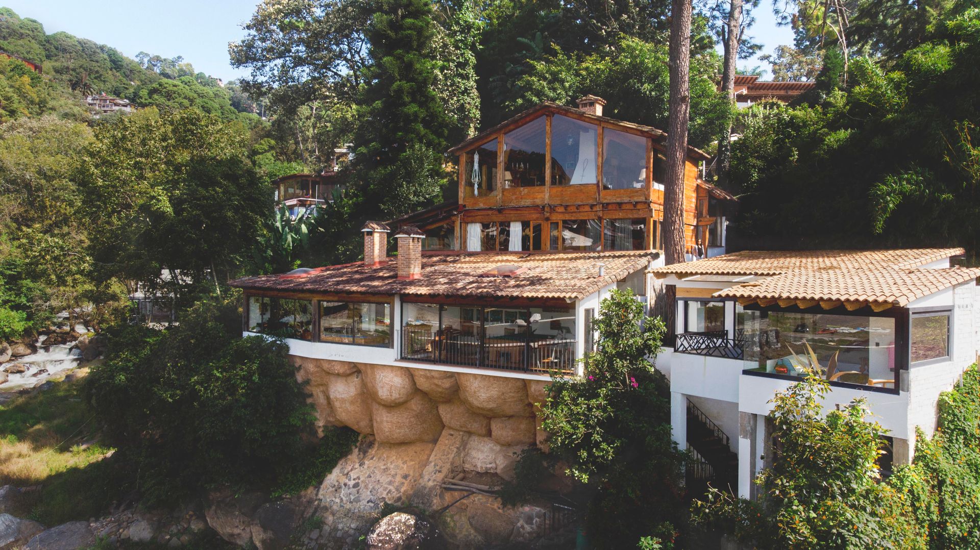 1 CASA.jpg