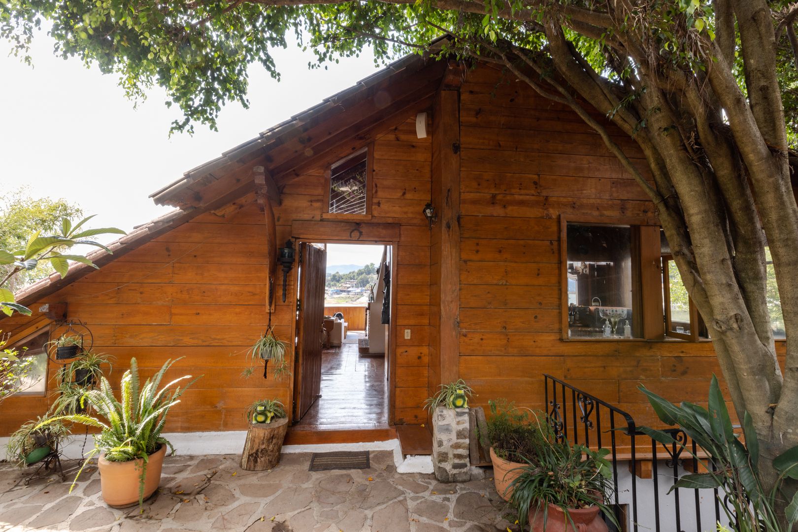 2 ENTRADA CASA.jpg