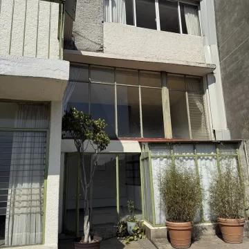 Casa en renta en Lomas de Tecamachalco 